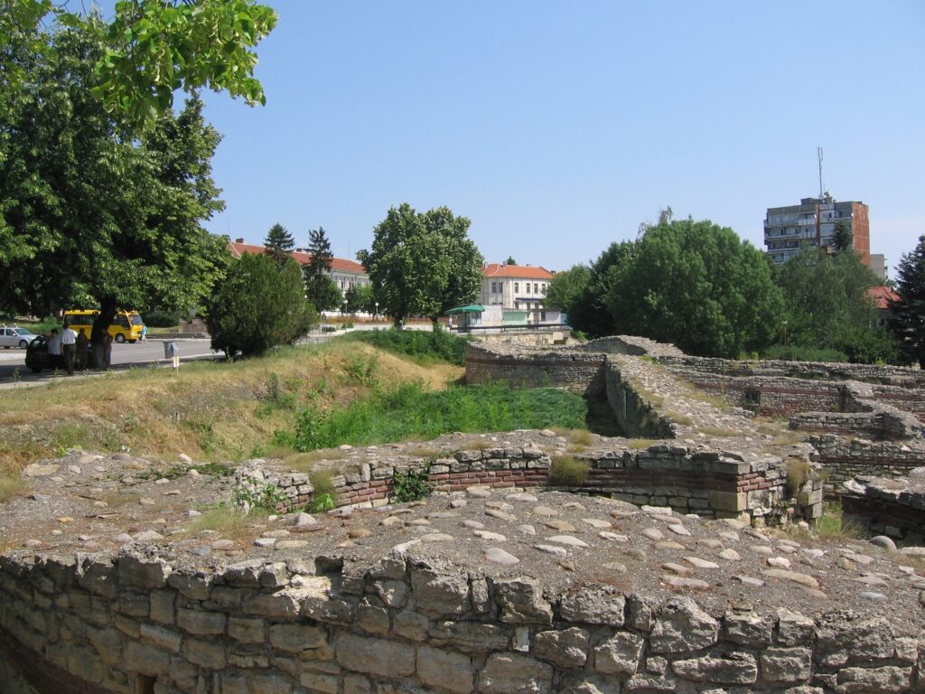 Кула прави нов гробищен парк 1 Kula Uastra 1