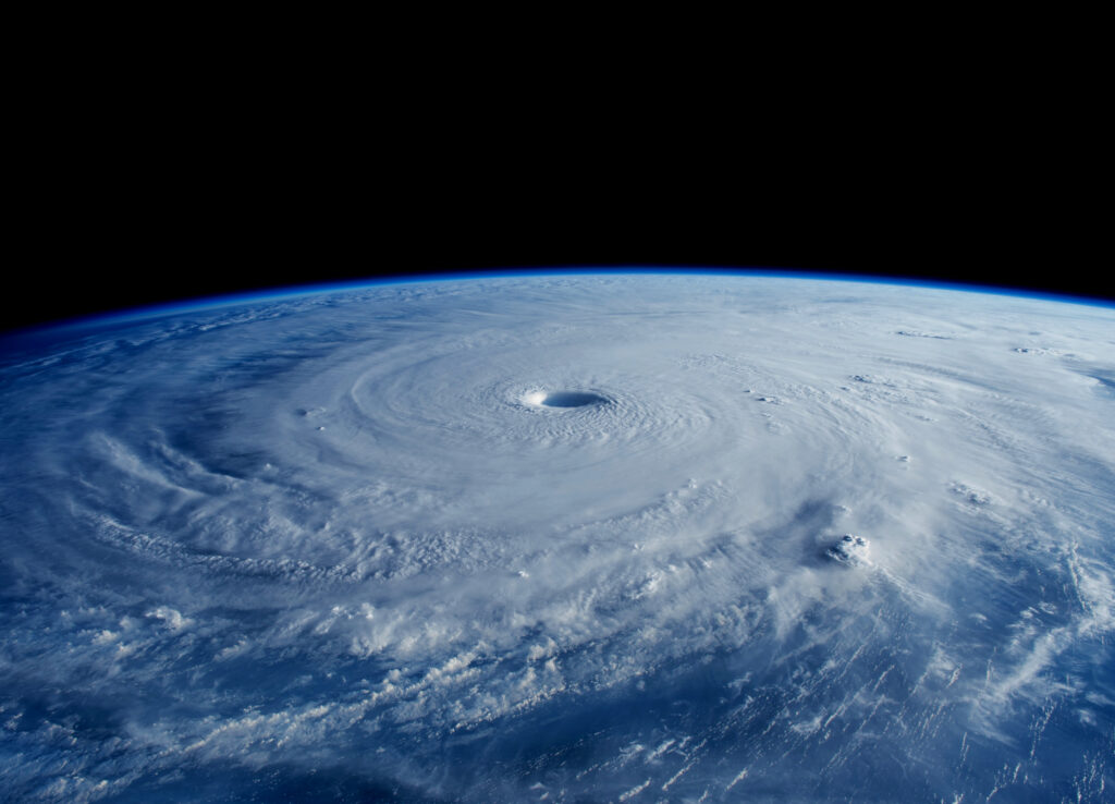Международен ден за защита на озоновия слой е 1 Maysak seen from the ISS 6