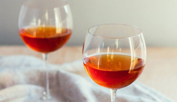 70 вида се конкурираха на "Винария-2017" в Бобошево 1 Orange vino 1