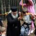 Отец Иван обяви фалит