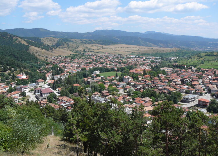 Забраниха поливането с питейна вода в община Белица 1 P1010188 1