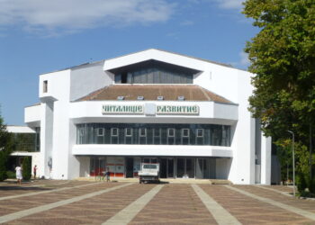 Ударни ремонти стартират в Бяла Слатина