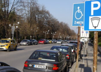 Синя зона в центъра на Шумен от 23 април