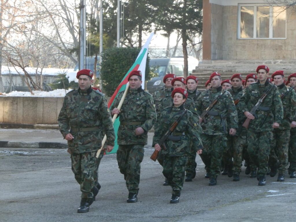 Инвестират 3 млн. лв. във военно поделие 1 PC158385