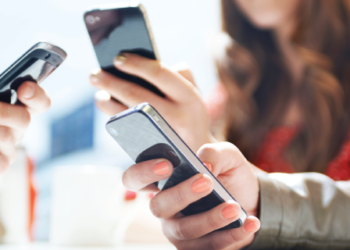 Ползваме е-услугите на 52 общини през GSM-а