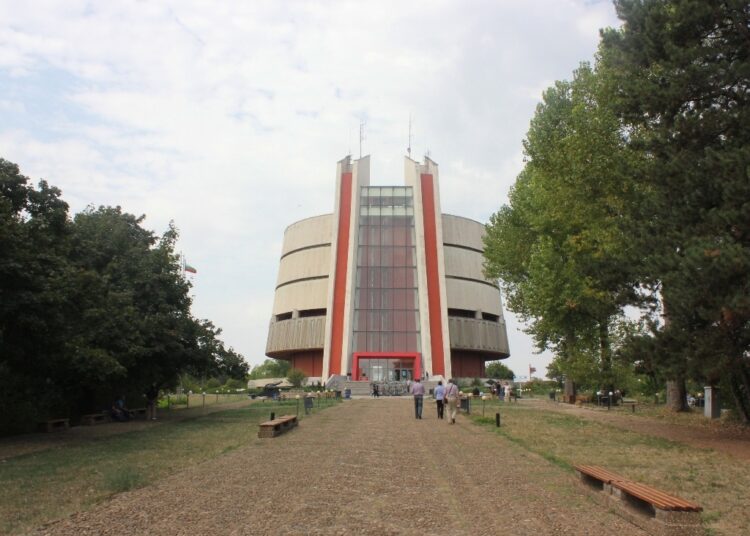 Двама продължават в конкурса за директор на Панорамата 1 Panorama