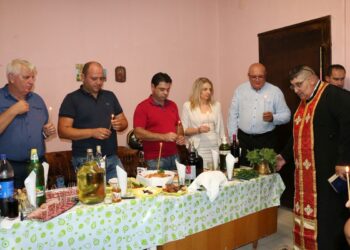 Чистачи от Видин почерпиха кмета и общинар №1, осигурили им стаи за почивка