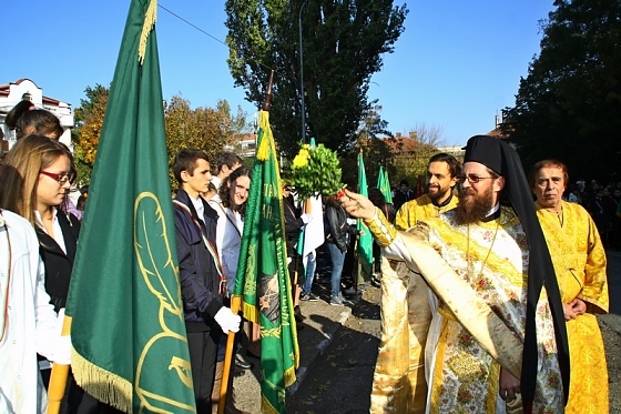 Агитката на епископ Поликарп се мести в София