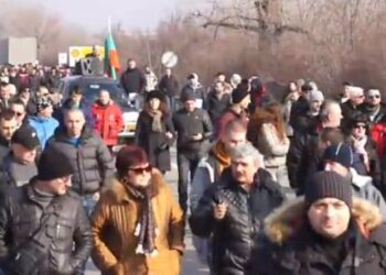 Видин за трети път на протест за път и тунел