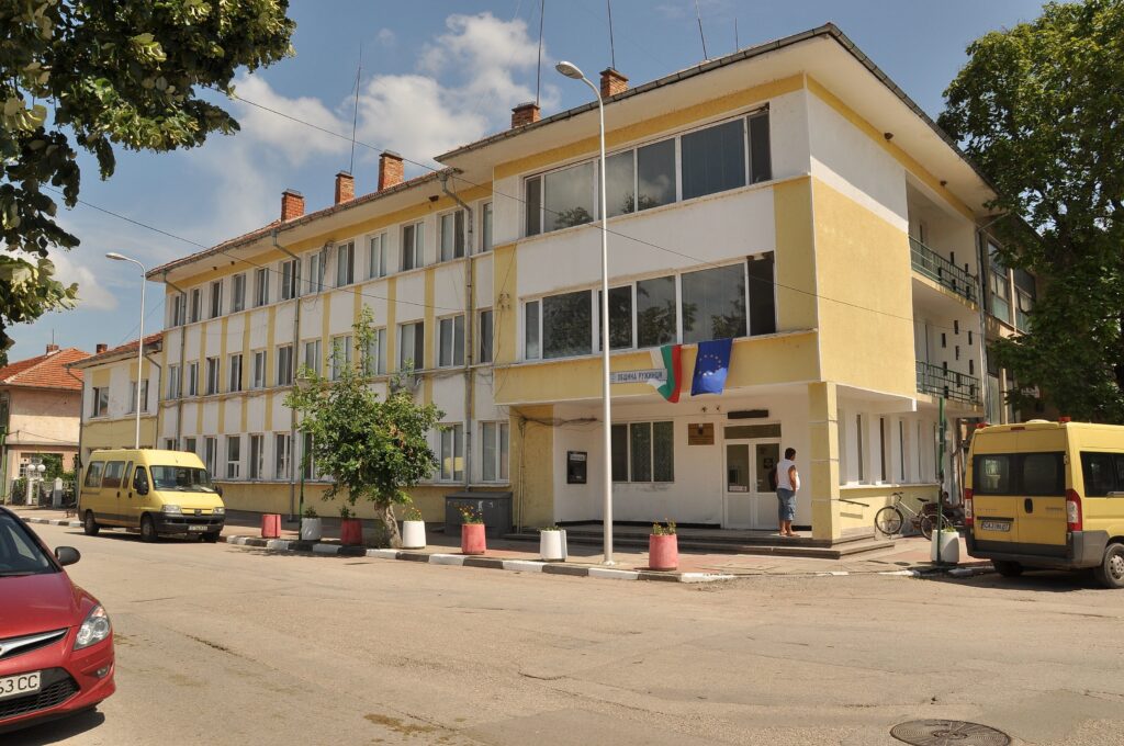 Ремонтират читалището в Ружинци 1 Rujinci 007 2