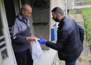 550 великотърновци всеки ден получават храна вкъщи