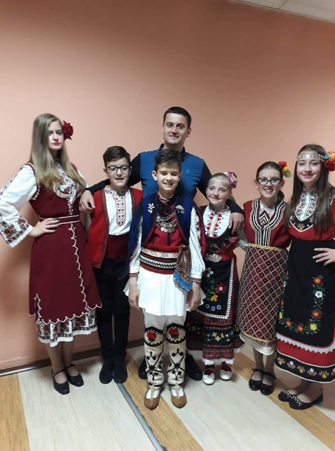 Таланти от Банско в надпревара за „Детски Пирин Фолк”