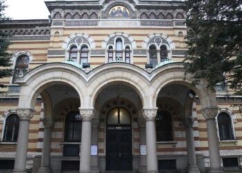 Избират сред осем епископи новия Врачански митрополит
