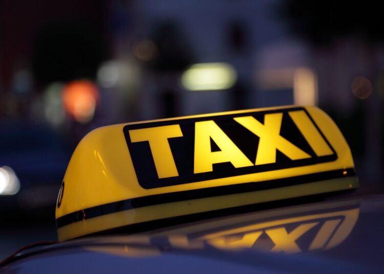 TAXI 4