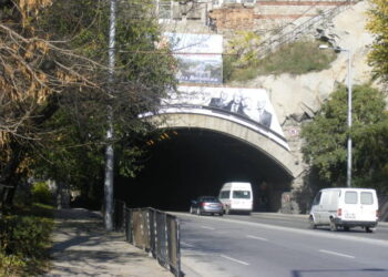 Спешни проверки на тунели, надлези и подлези под тепетата