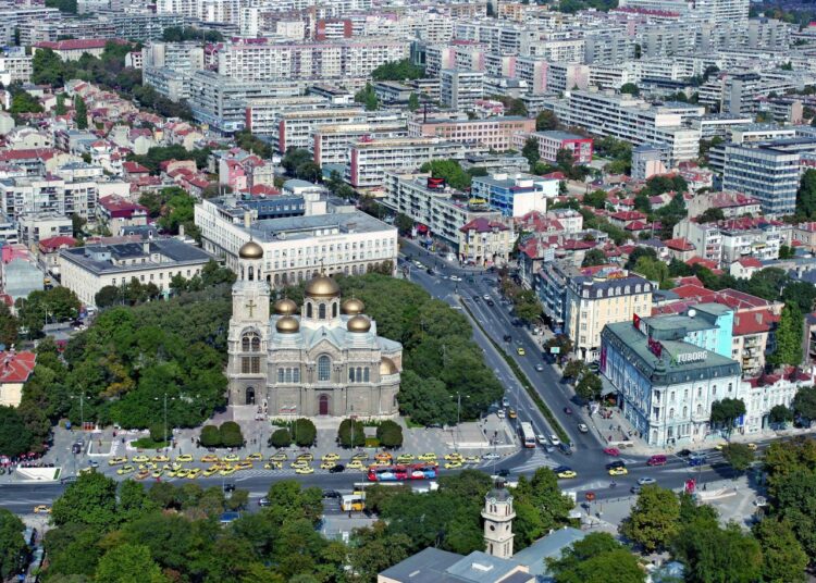Varna Bulgaria 1 7