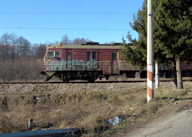 Vlak 001