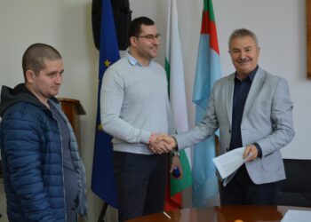 Общината в Монтана подава ръка на млади предприемачи