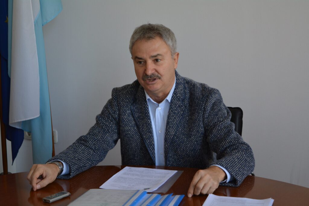 Zlatko nova