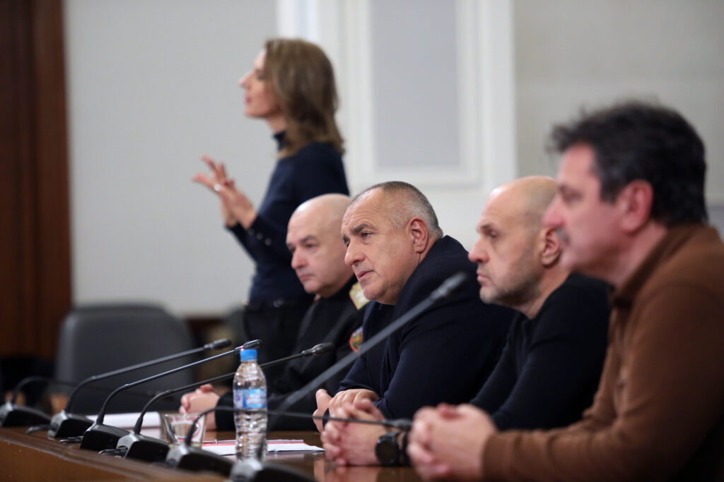 Бързите тестове за масов скрининг ще ни излязат по 20 милиона на месец 1 Борисов 33