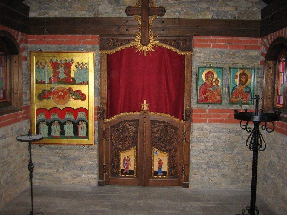 Планинари честваха храмов празник на параклис в Пирин 2 до хижа Яворов 1
