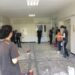 Млади хора ремонтираха част от болницата в Момчилград