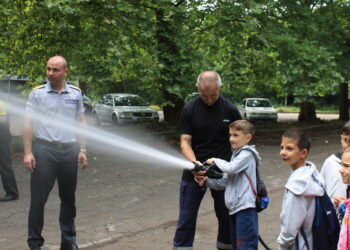 Издирват доброволци да се грижат за парк