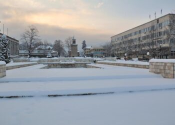 Две фирми ще чистят снега в Берковица