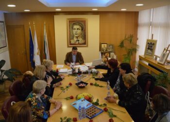 Без съкращения в забавачките на Благоевград