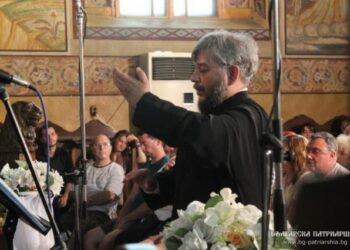 Митрополит Киприян ще дирижира концерт в Стара Загора