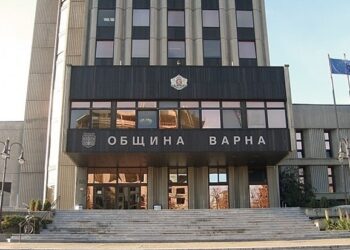 Варна с 10 варианта за плащане на местни данъци и такси