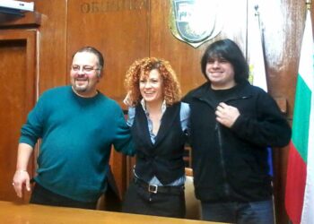Люси Дяковска подарява на Бургас микс от “Котките” и “Мамма Миа”