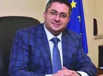 Новият регионален министър продължава санирането