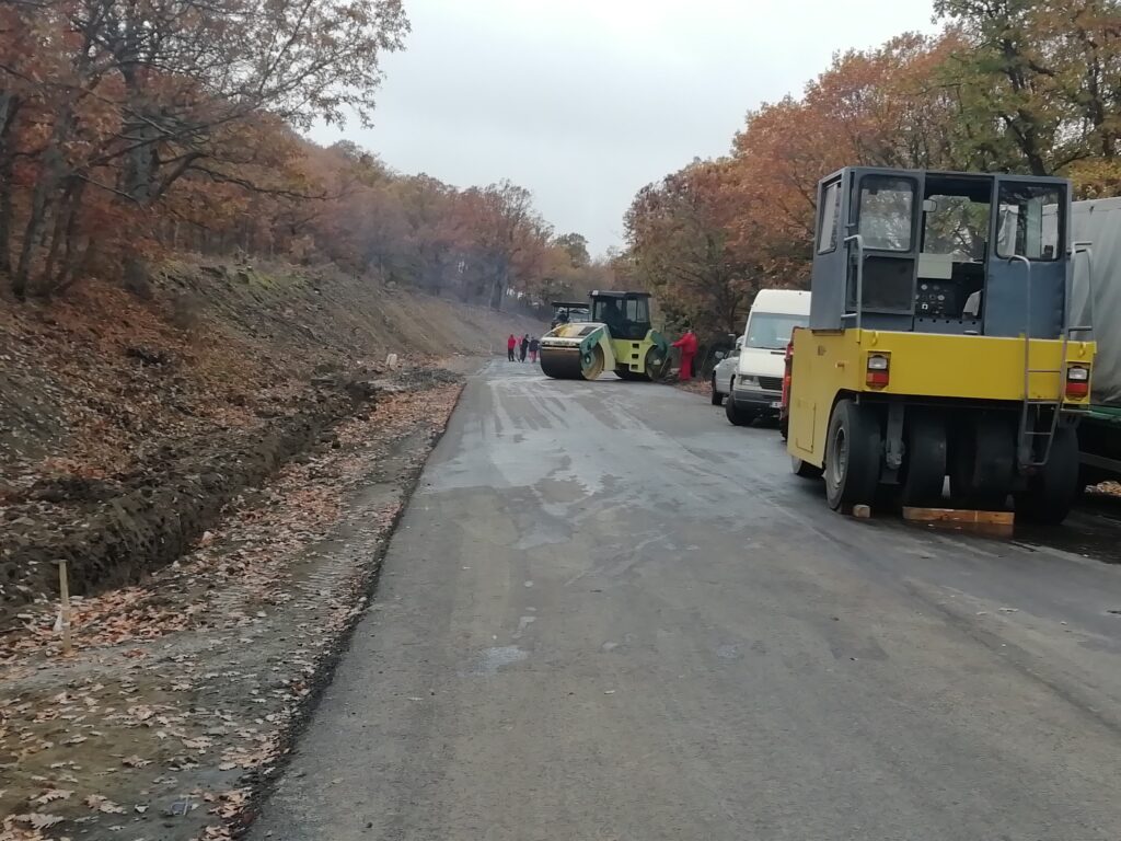 Укрепиха свлачище край село Карамфил 1 Карамфил
