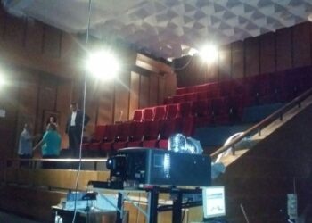 Киномани от Кирково и Златоград на 3D в Кърджали