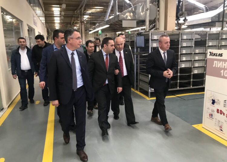 Азис м р Емил Караниколов