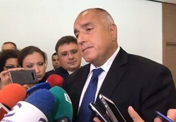 Борисов върна Петков за министър