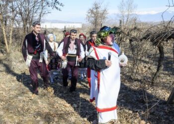 С рецитал за вино и любов почитат Трифон Зарезан и Свети Валентин