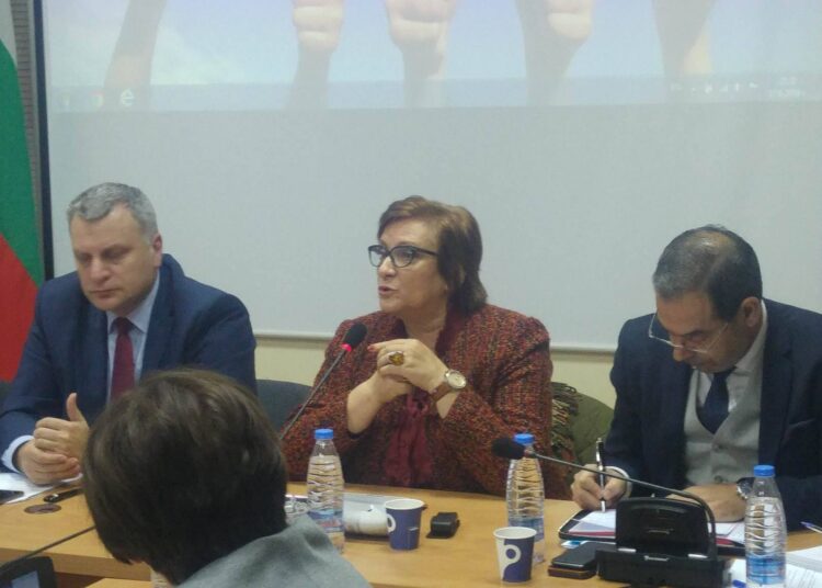 Михайлова