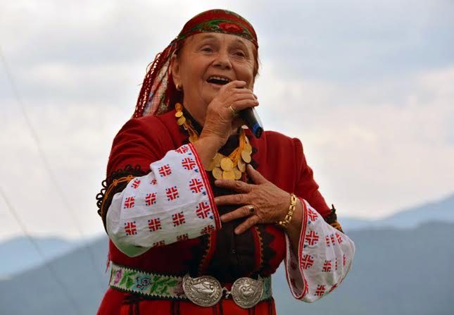 Валя Балканска и “Ритон” откриват Пролетния панаир в Търговище