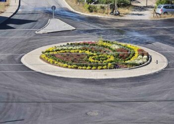 Пуснаха първо кръгово кръстовище в Сапарева баня
