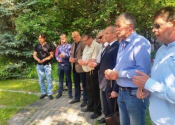 Евродепутат почете паметта на загиналите български герои