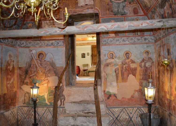 вереница храм