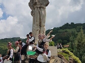 Канят на събор при Дядо Йоцо