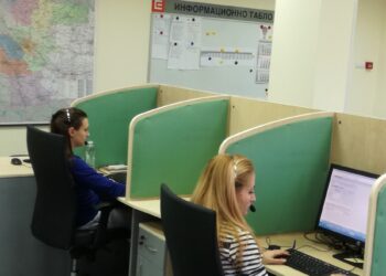 Офисите на ЧЕЗ в 7 града ще работят с еднакво работно време