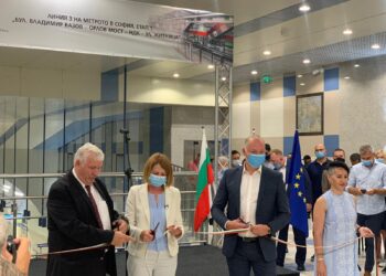 Фандъкова: Над 60 хил. пътници дневно ще ползват новото метро
