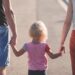 Бунт на родители срещу новите мерки