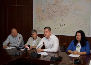 Кметът Тодоров: Общинари следят за сигнали на граждани във Фейсбук
