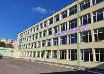 Ремонтът на новата сграда на бургаска гимназия е почти готов
