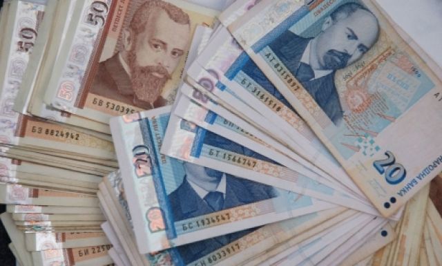 Българите в чужбина пращат 1.5 млн.лв. на свои роднини